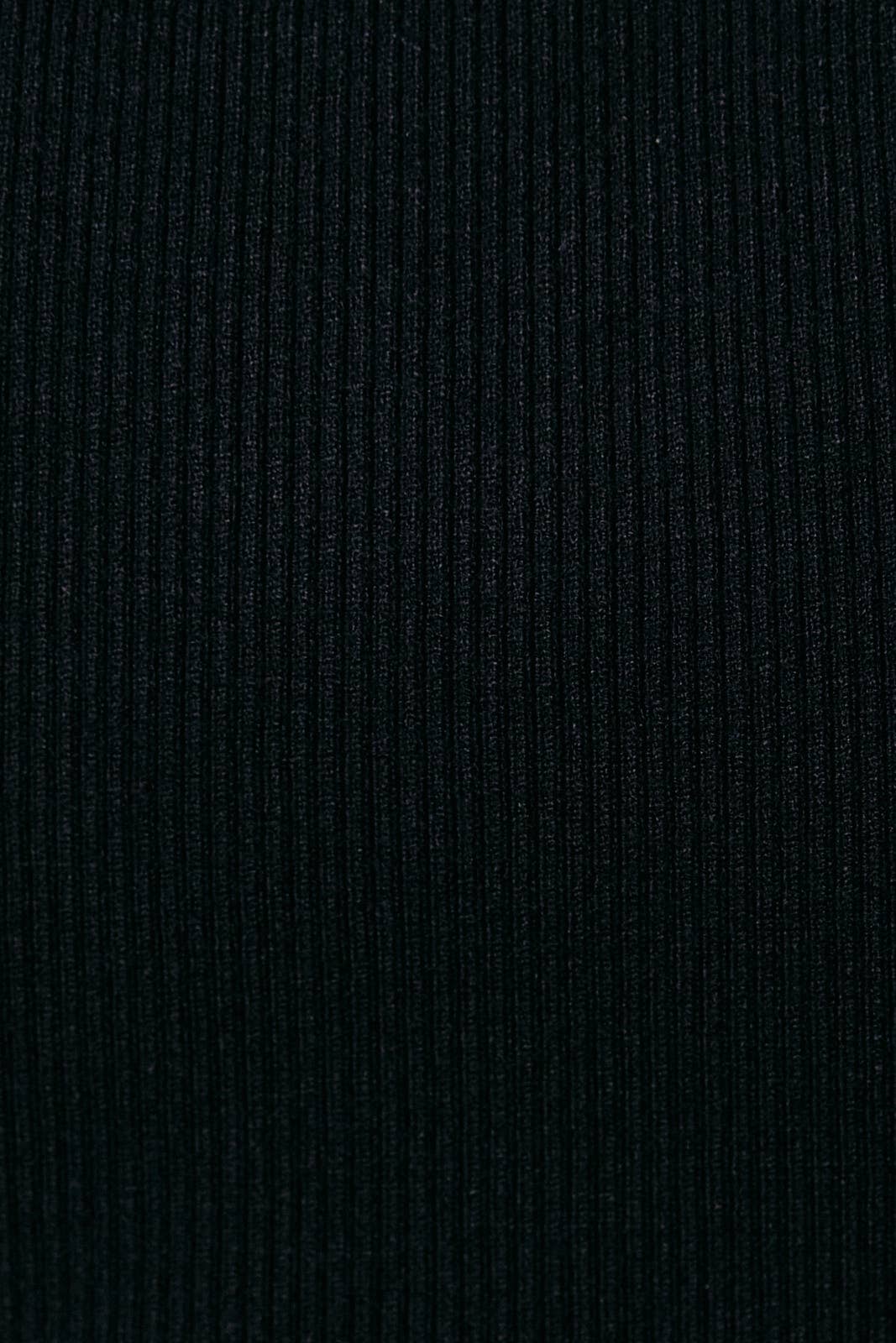 Black Side Button Tank
