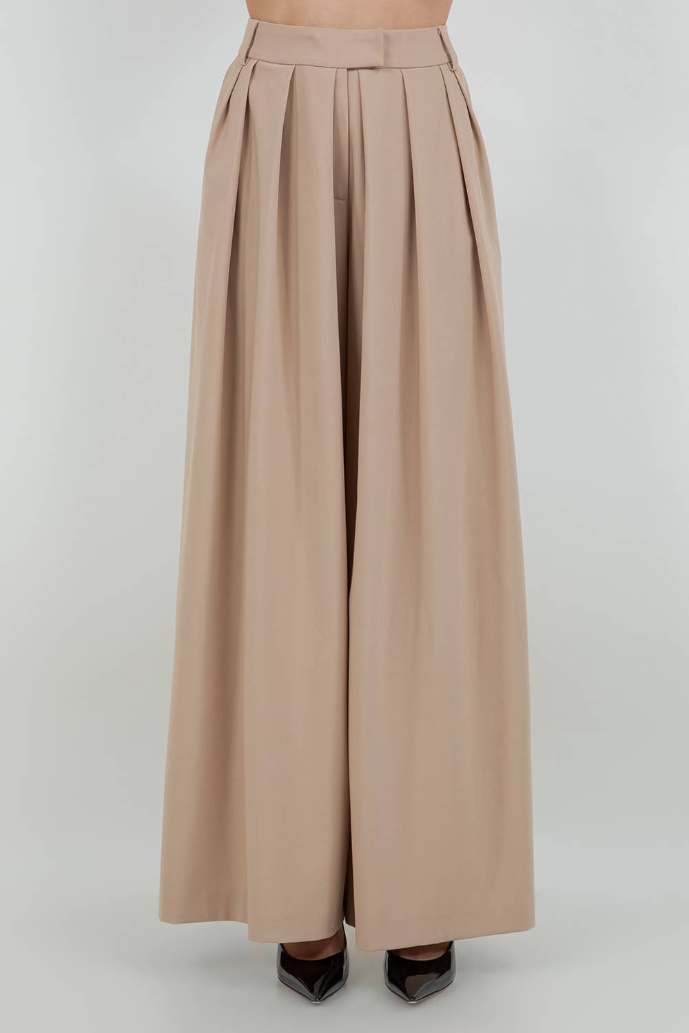 Amara Pleated Trousers