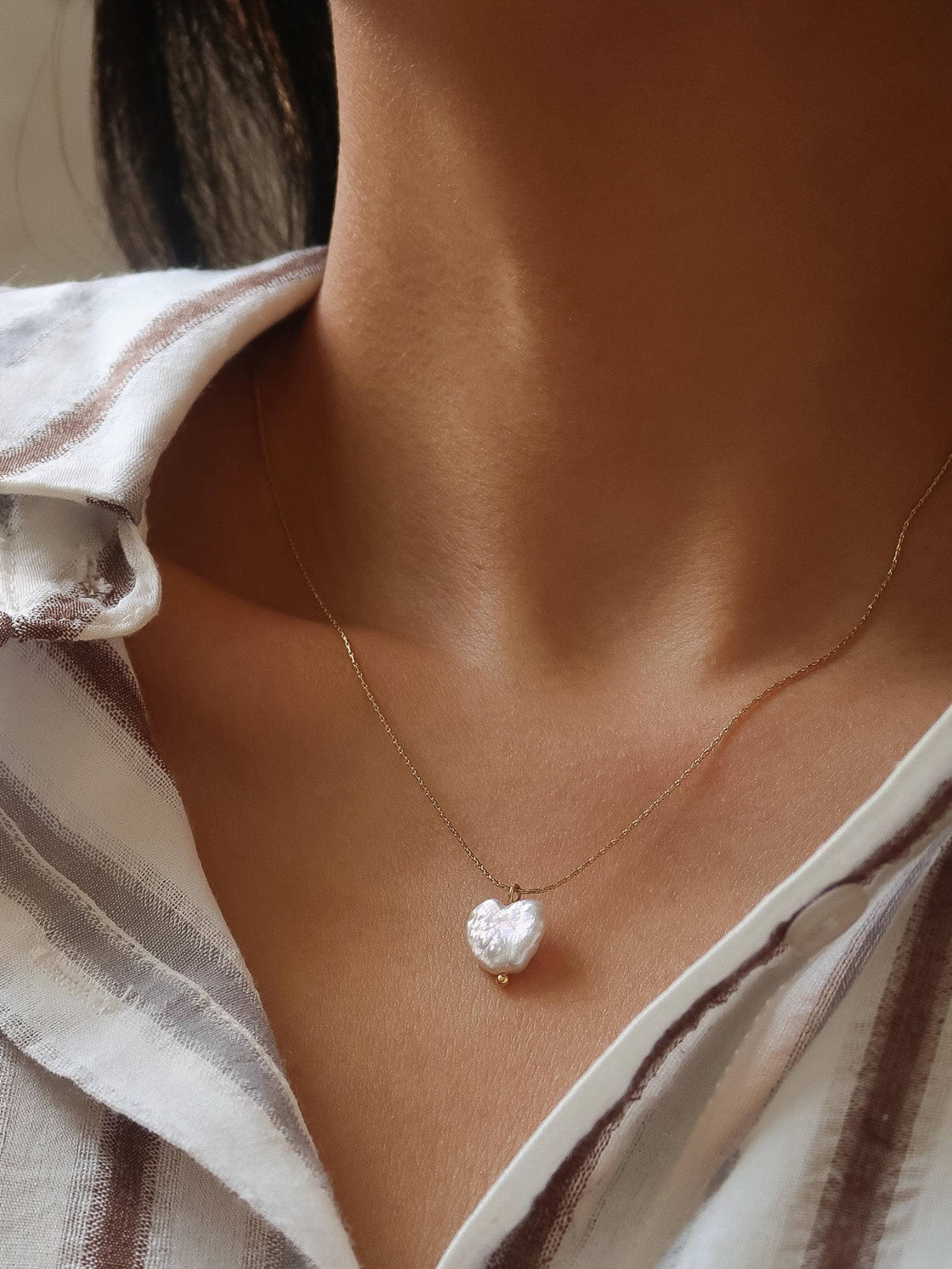 18K Gold Non-Tarnish Freshwater Pearl Clover, Heart Necklace: Yellow Gold / Clover-Cloverie