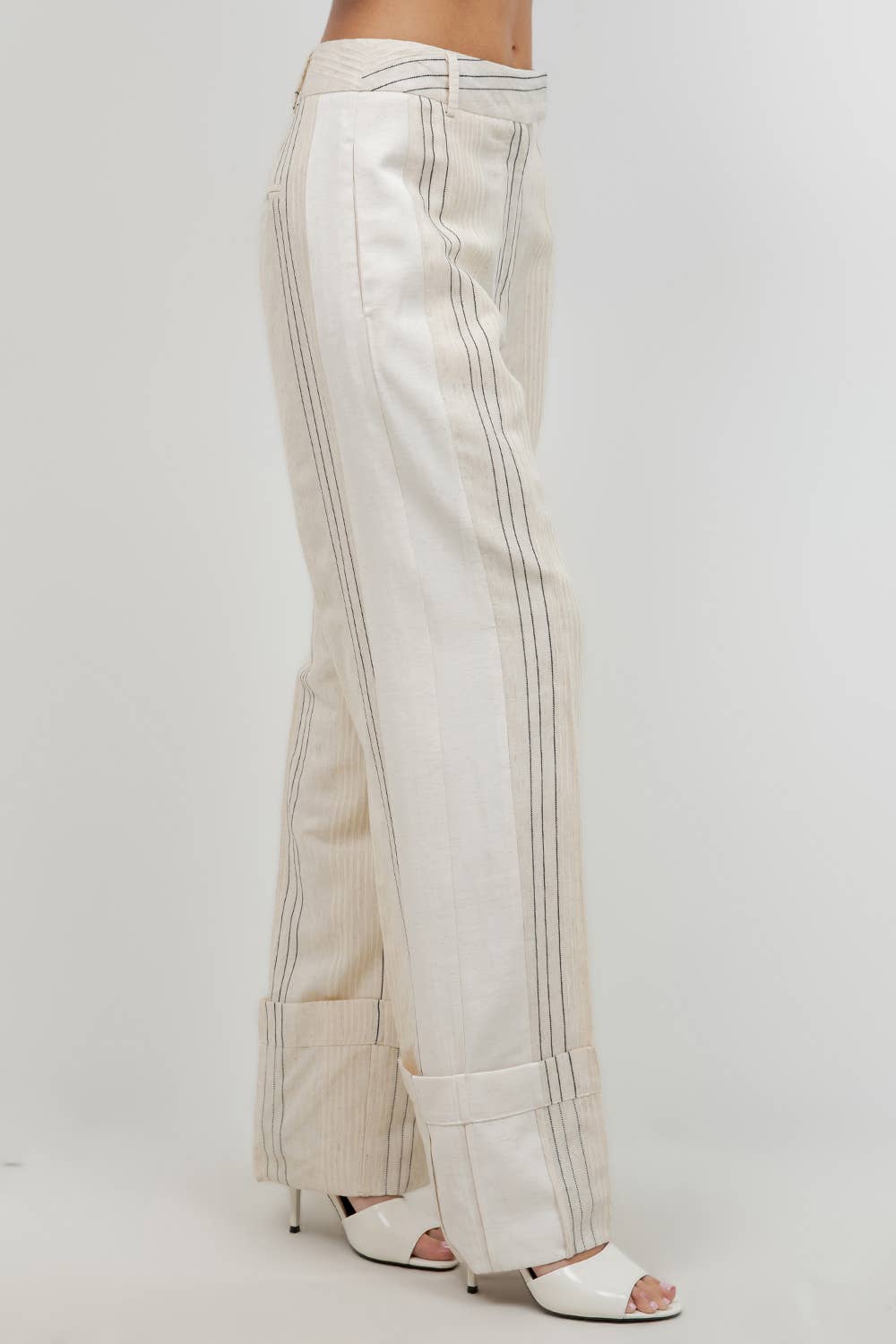 Premium- Pinstripe Wide Leg Pants