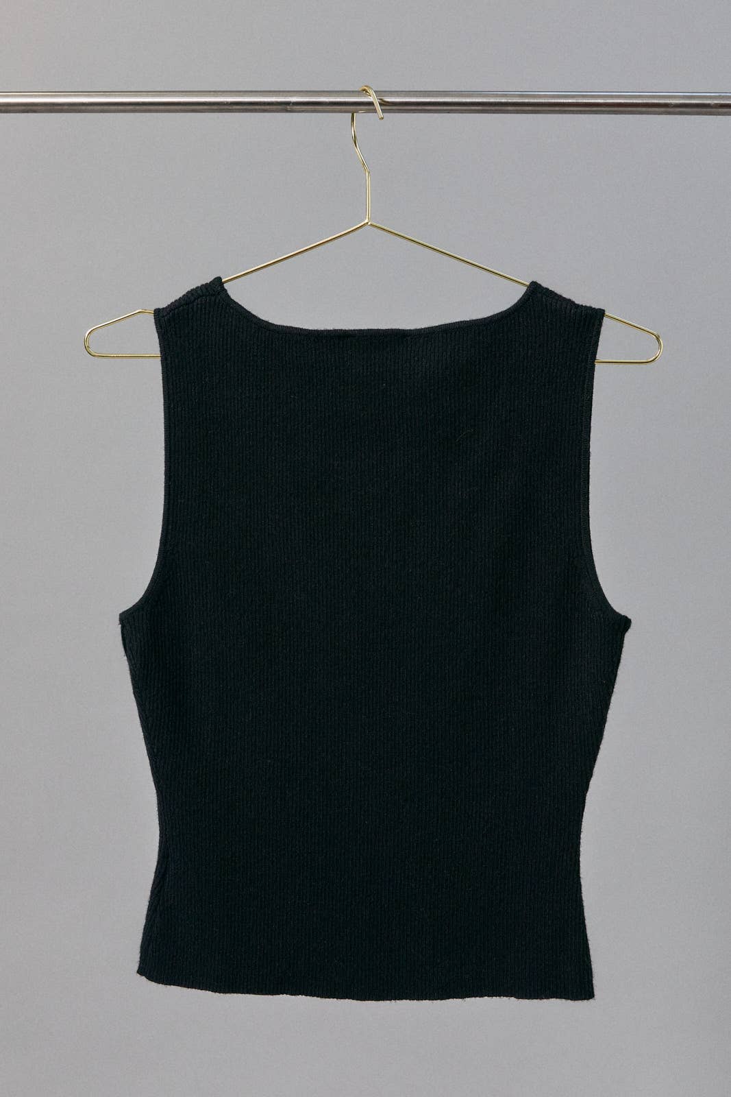 Black Side Button Tank