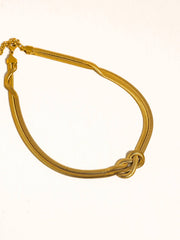 Evereign Knot Necklace